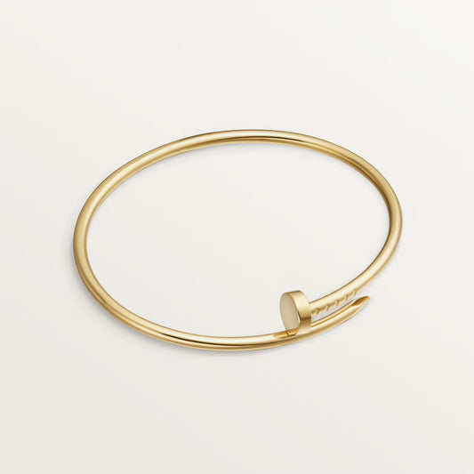 Juste un Clou bracelet 18K yellow gold, small model.