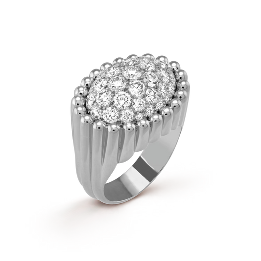 Perlée diamonds pavé ring, rhodium plated 18K white gold, round diamonds.