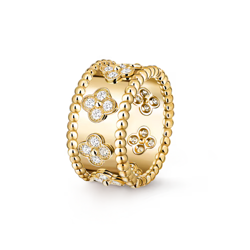 Perlée clovers ring, 18K yellow gold, round diamonds, small model.