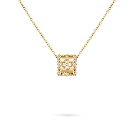Perlée clovers pendant, 18K yellow gold, round diamonds
