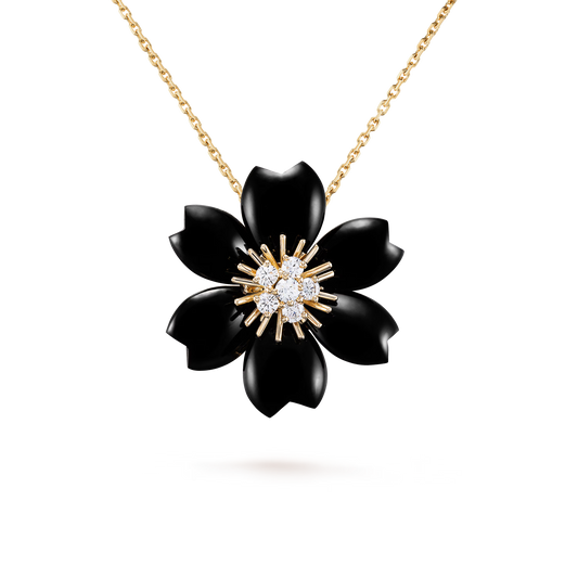 Rose de Noël clip pendant, small model, 18K yellow gold, onyx, round diamonds.