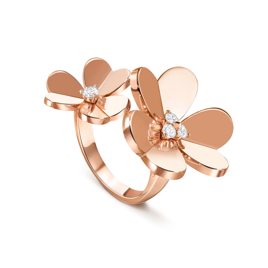 Frivole Between the Finger ring, 18K rose gold, round diamonds.