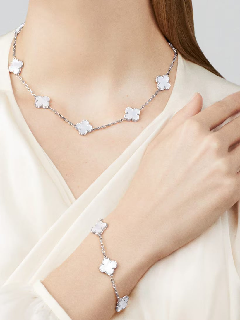 Vintage Alhambra necklace, 10 motifs, rhodium plated 18K white gold, white mother-of-pearl.