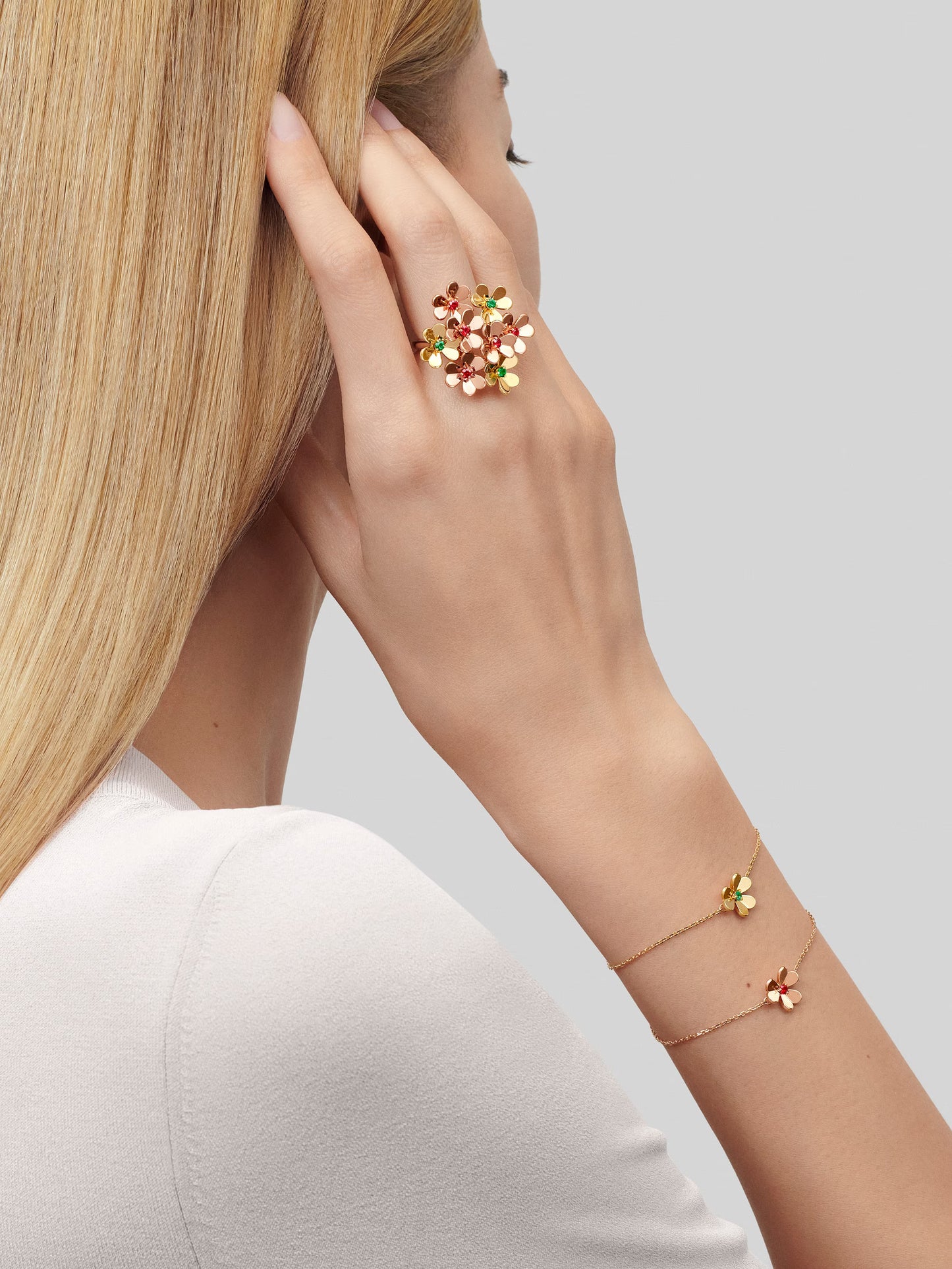 Frivole bracelet, mini model, 18K rose gold, round ruby.