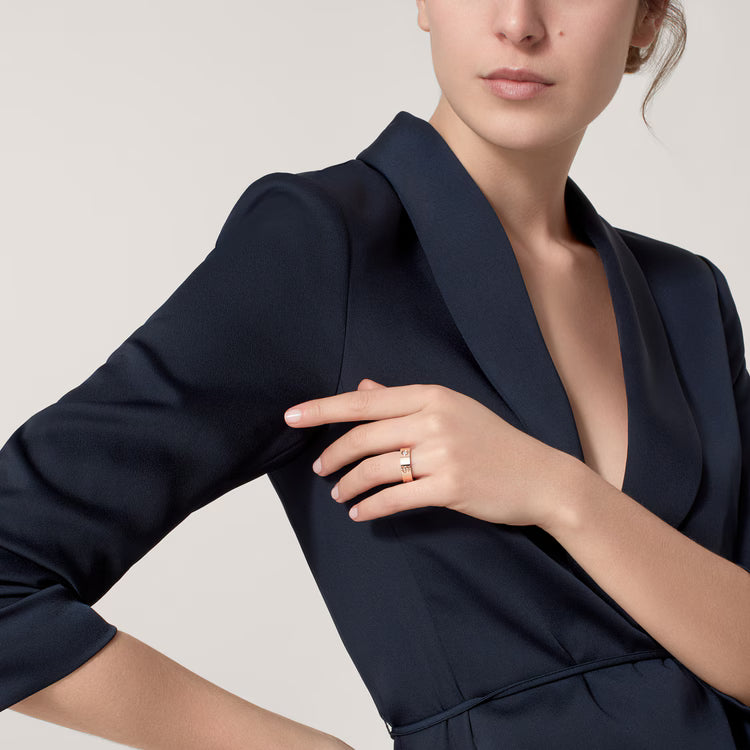 LOVE ring, classic model, 3 diamonds. 18k GOLD