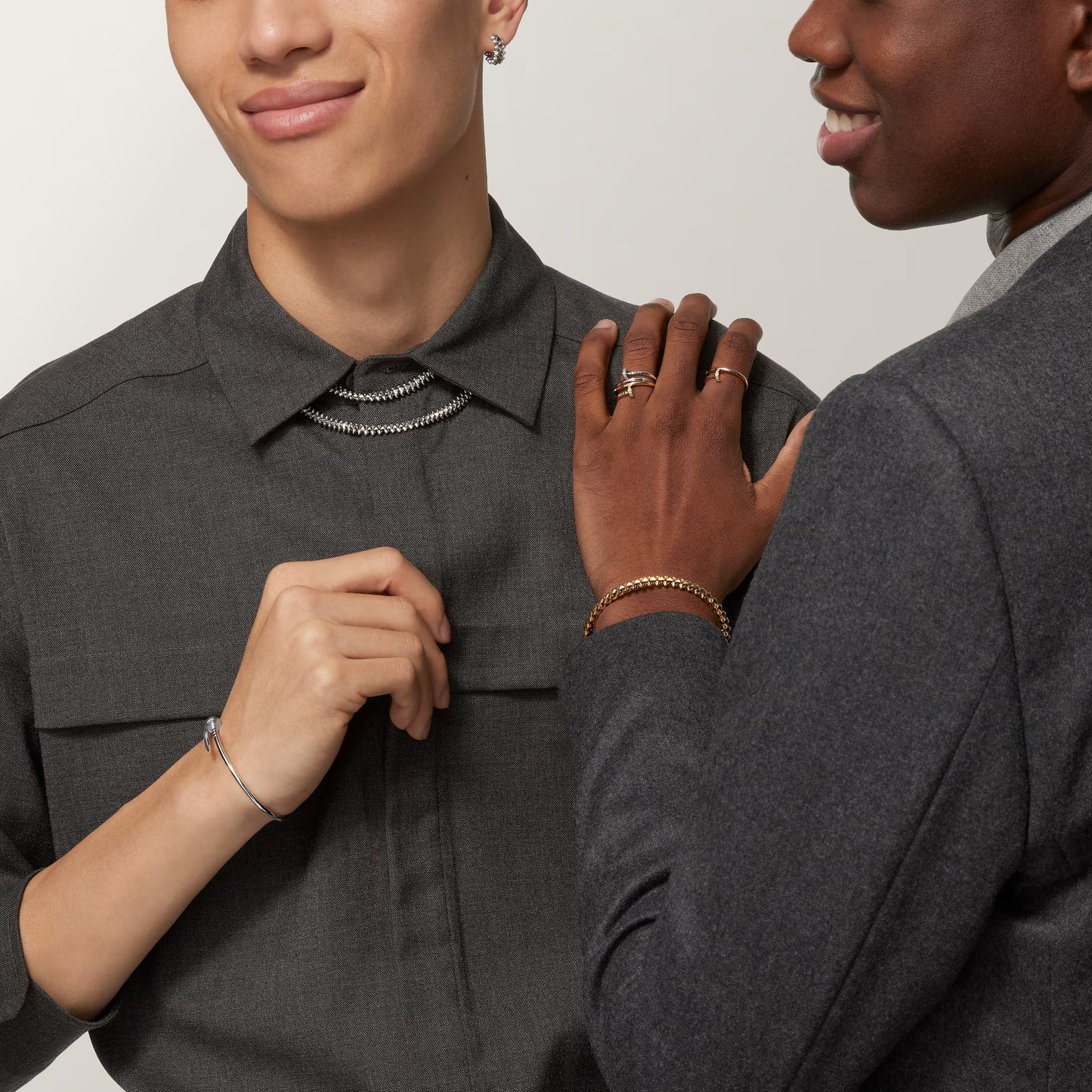 Clash de Cartier bracelet 18K yellow gold, medium model.