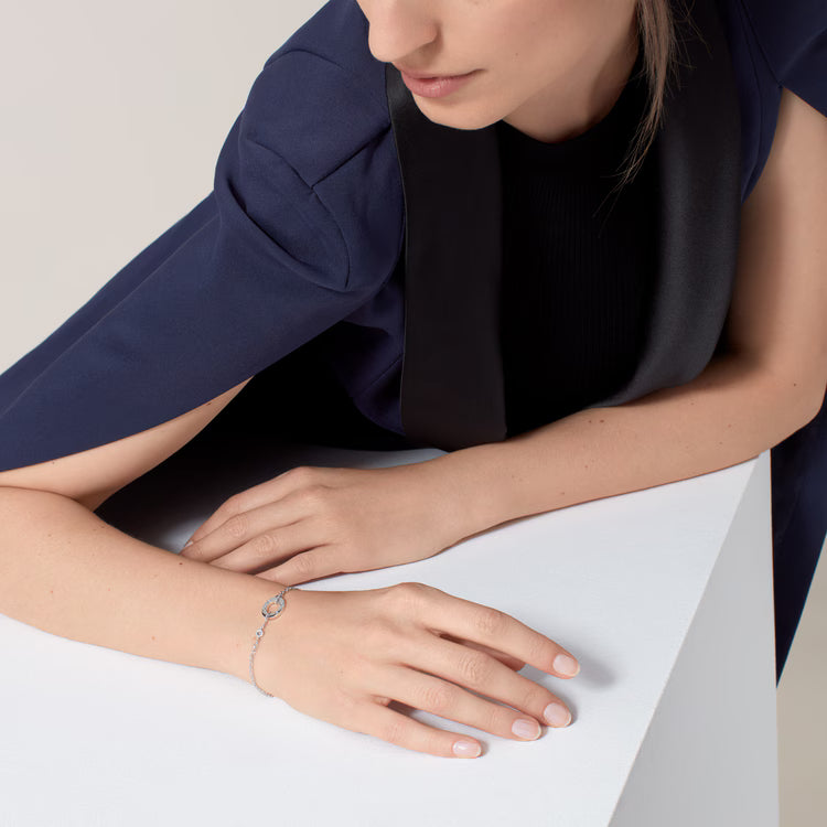 LOVE bracelet, on chain, 2 diamonds. 18k GOLD