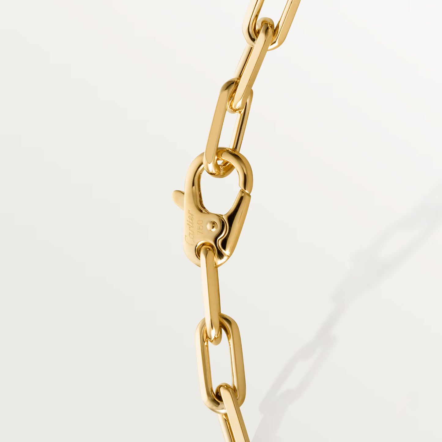 Santos de Cartier 18K yellow gold bracelet, chain, medium model.