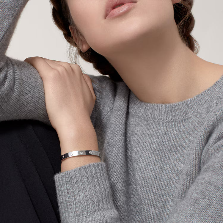 LOVE bracelet, classic model,10 diamonds. 18k GOLD