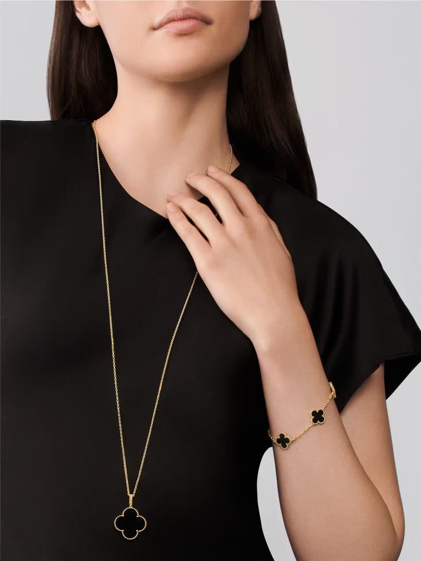 Magic Alhambra long necklace 1 motif, 18K yellow gold, onyx.