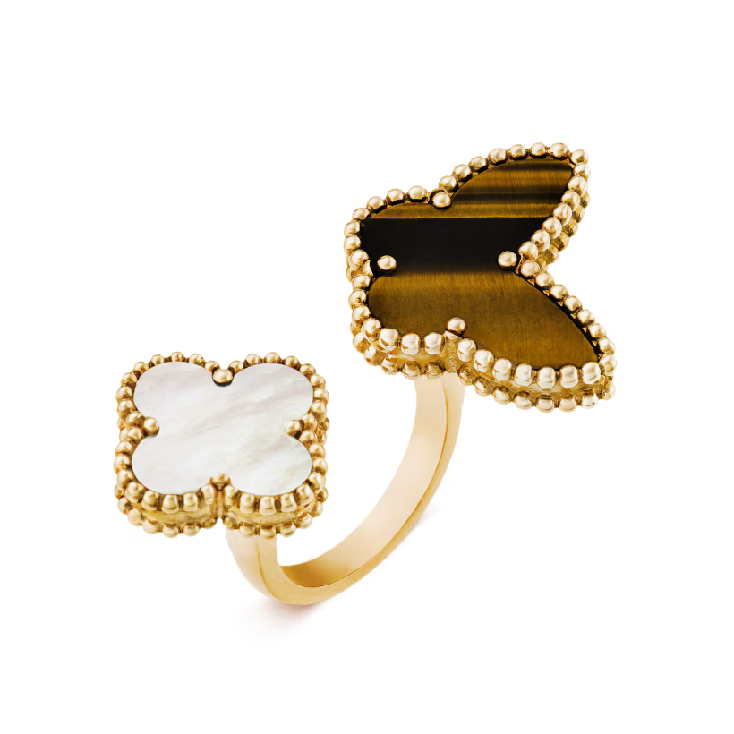Lucky Alhambra Between the Finger ring, 18K yellow gold, white mother-of-pearl, tiger’s eye.