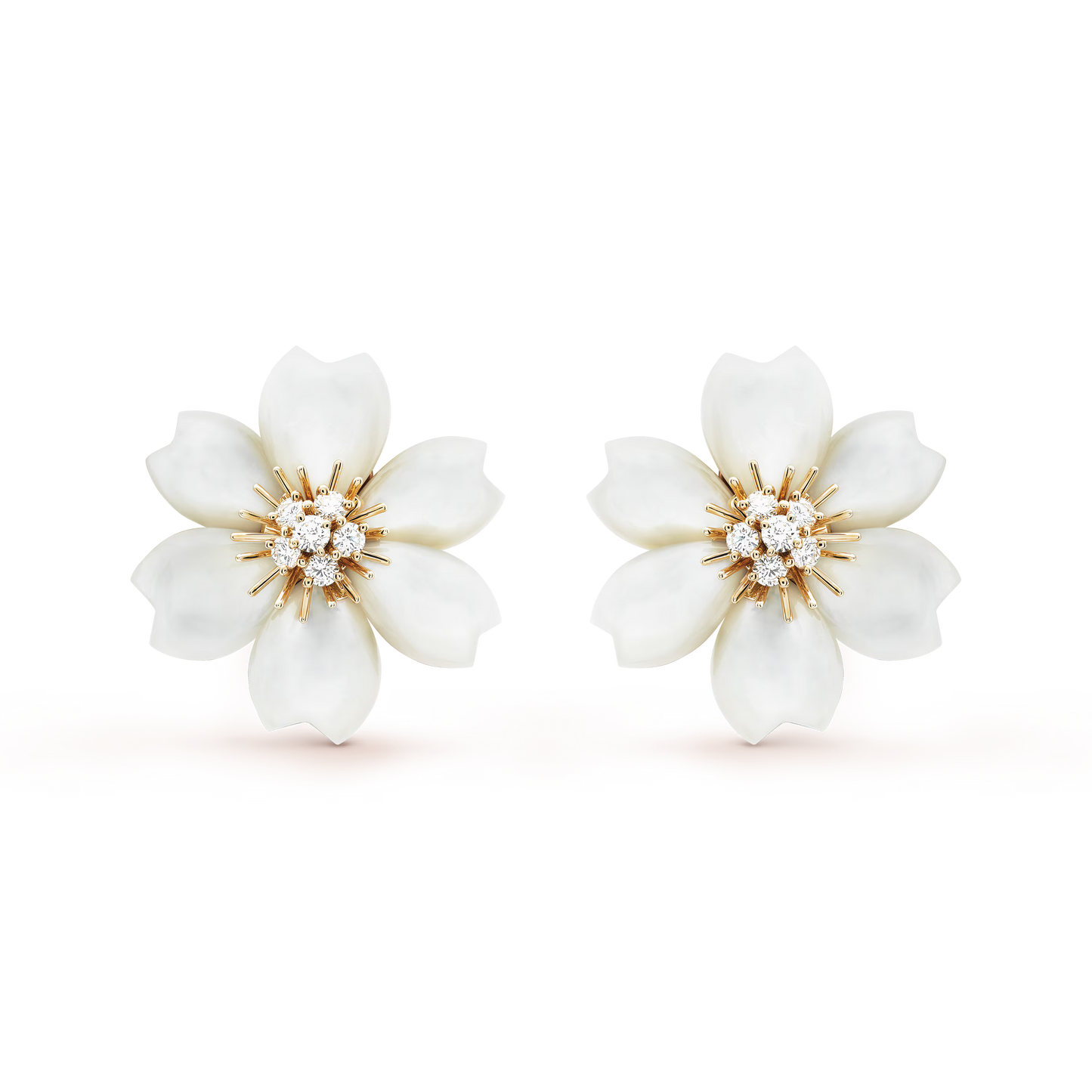 Rose de Noël earrings, small model, 18K yellow gold, white mother-of-pearl, round diamonds.