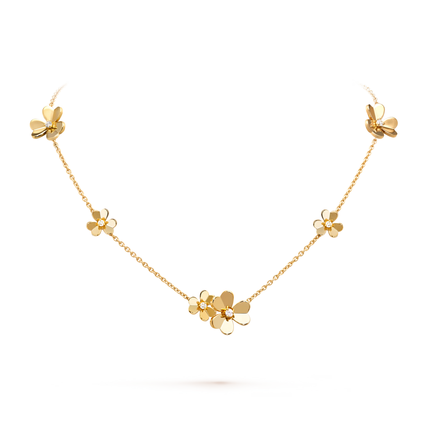 Frivole necklace, 9 flowers, 18K yellow gold, round diamonds.