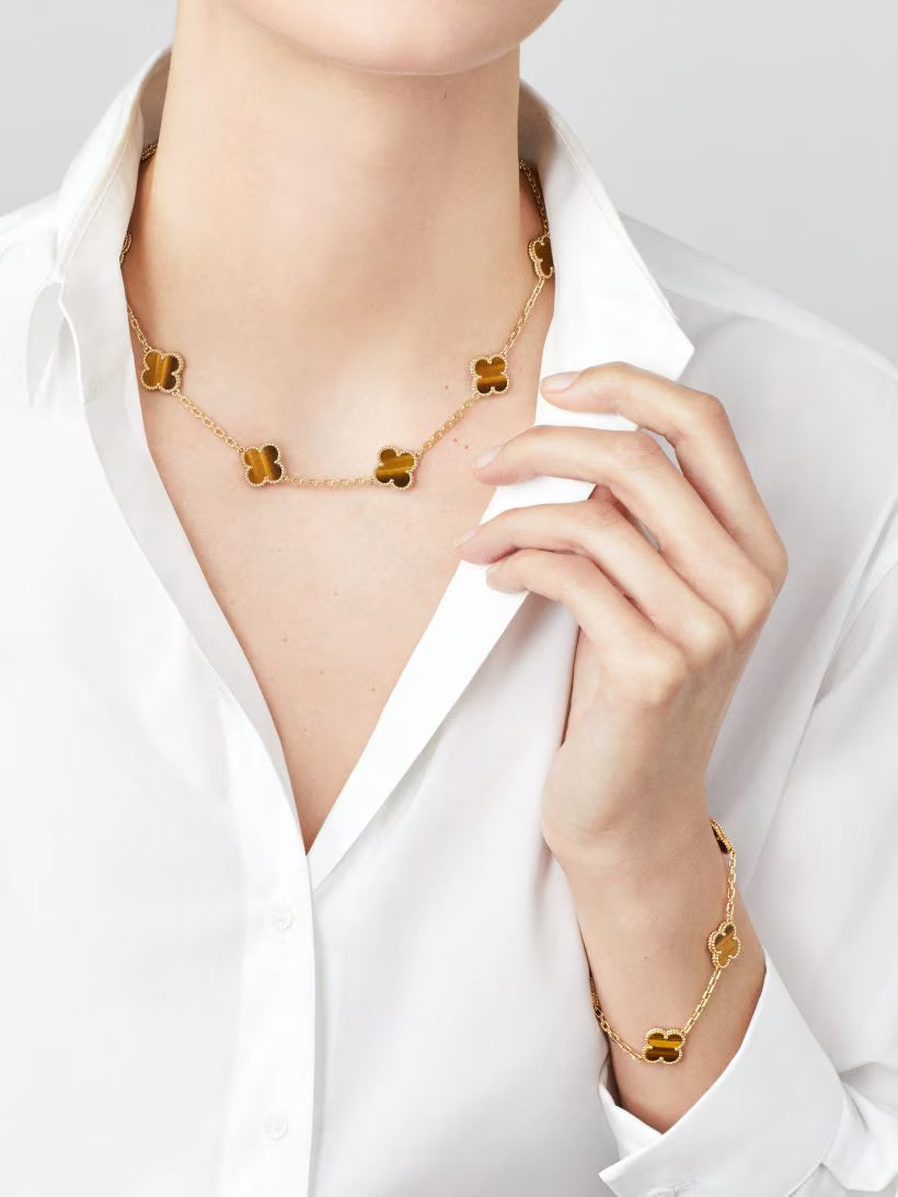 Vintage Alhambra necklace, 10 motifs, 18K yellow gold, tiger’s eye.