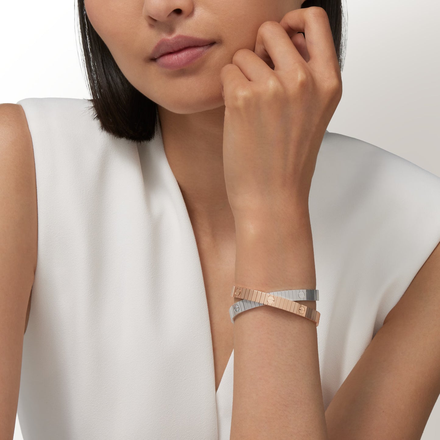 18K rose gold LOVE Unlimited Bracelet, flexible.
