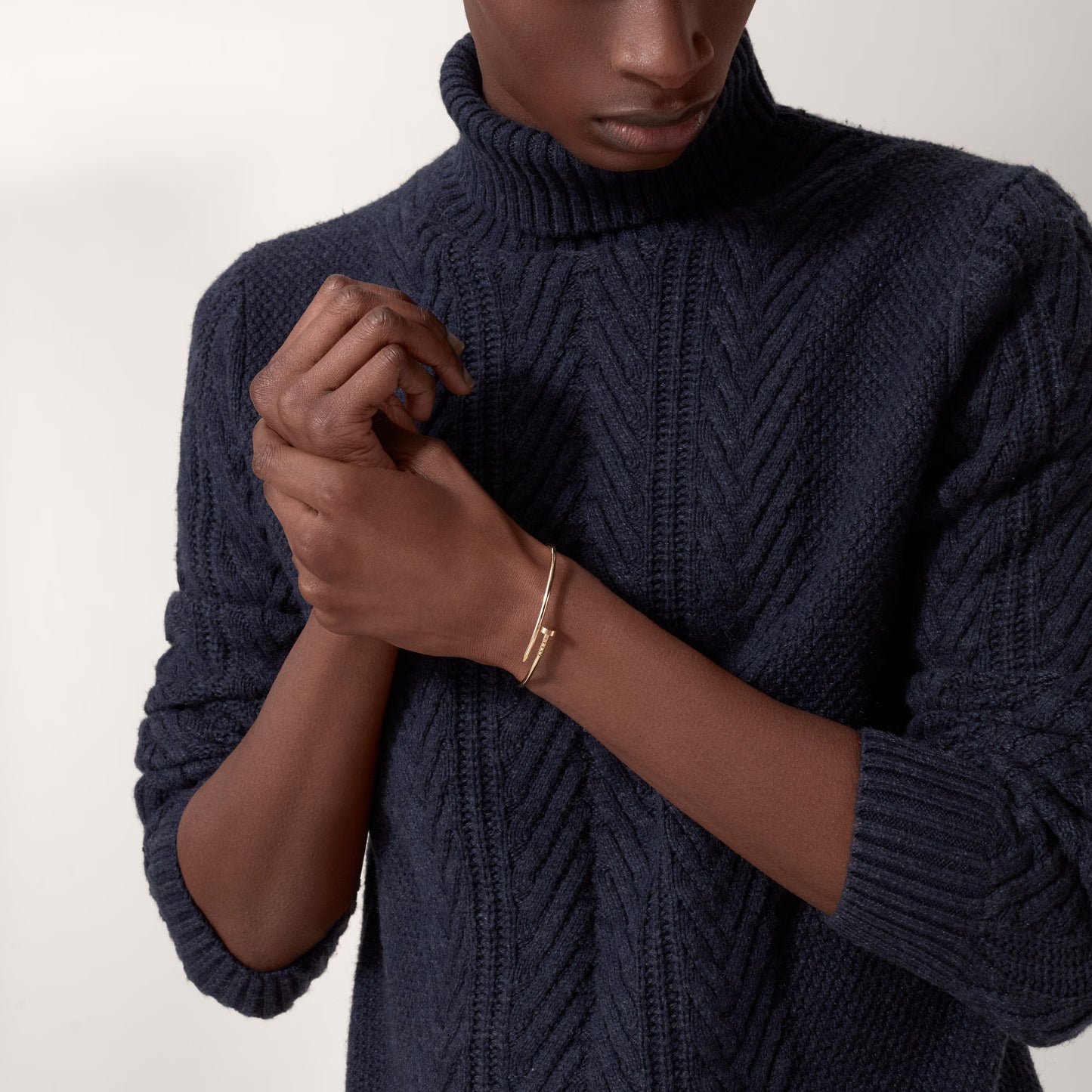 Juste un Clou bracelet 18K yellow gold, small model.