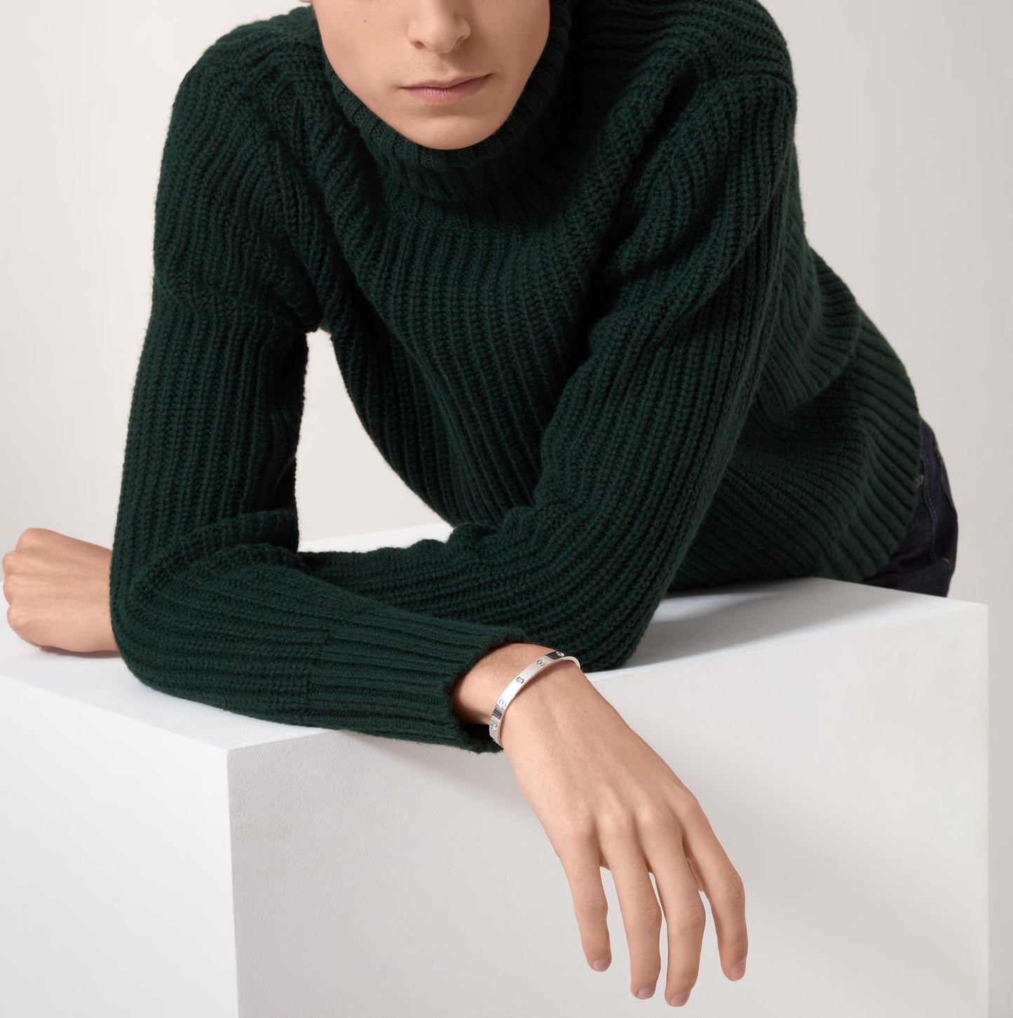 LOVE bracelet 18K white gold, classic model, 4 diamonds.