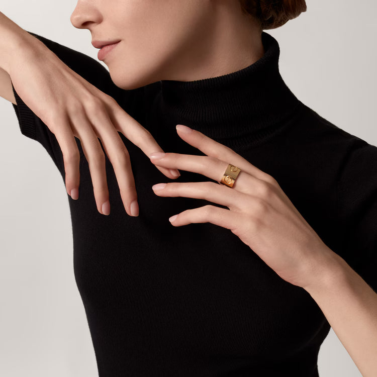 LOVE ring, large model. 18k GOLD