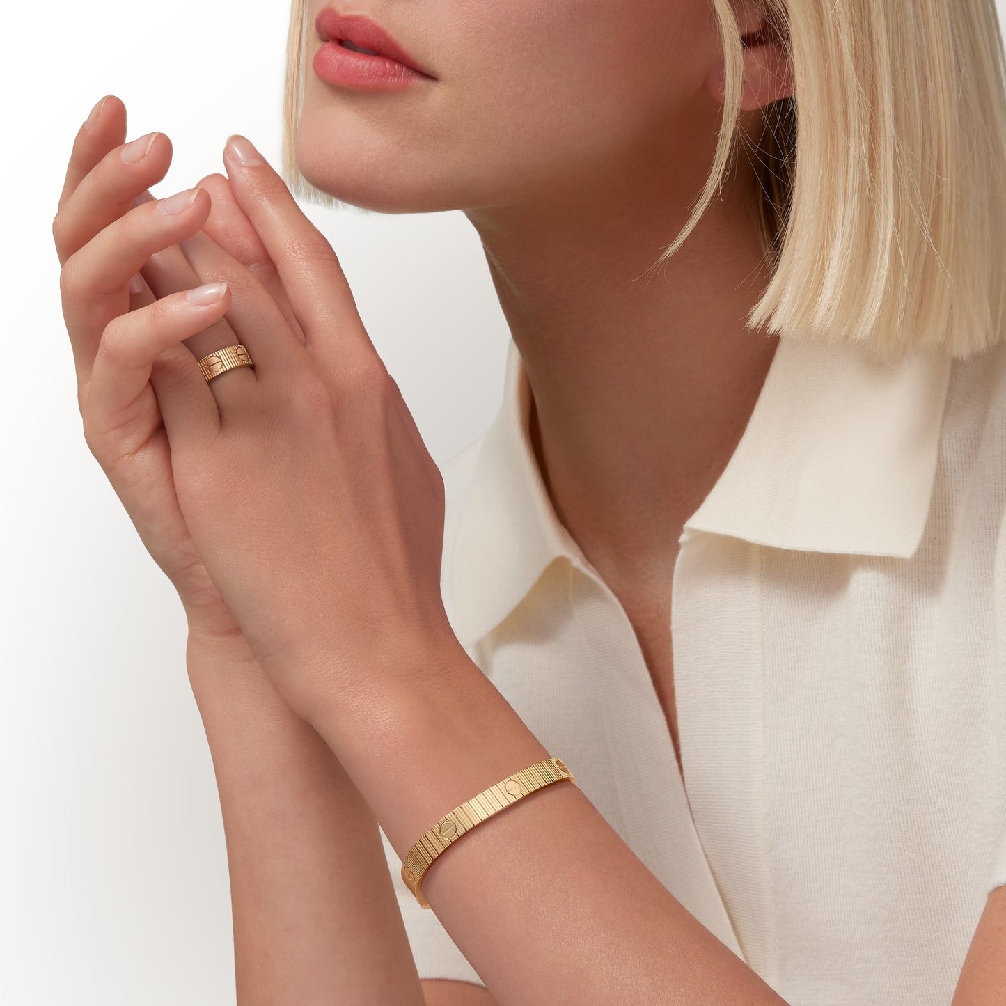 LOVE Unlimited Bracelet 18K yellow gold, flexible.
