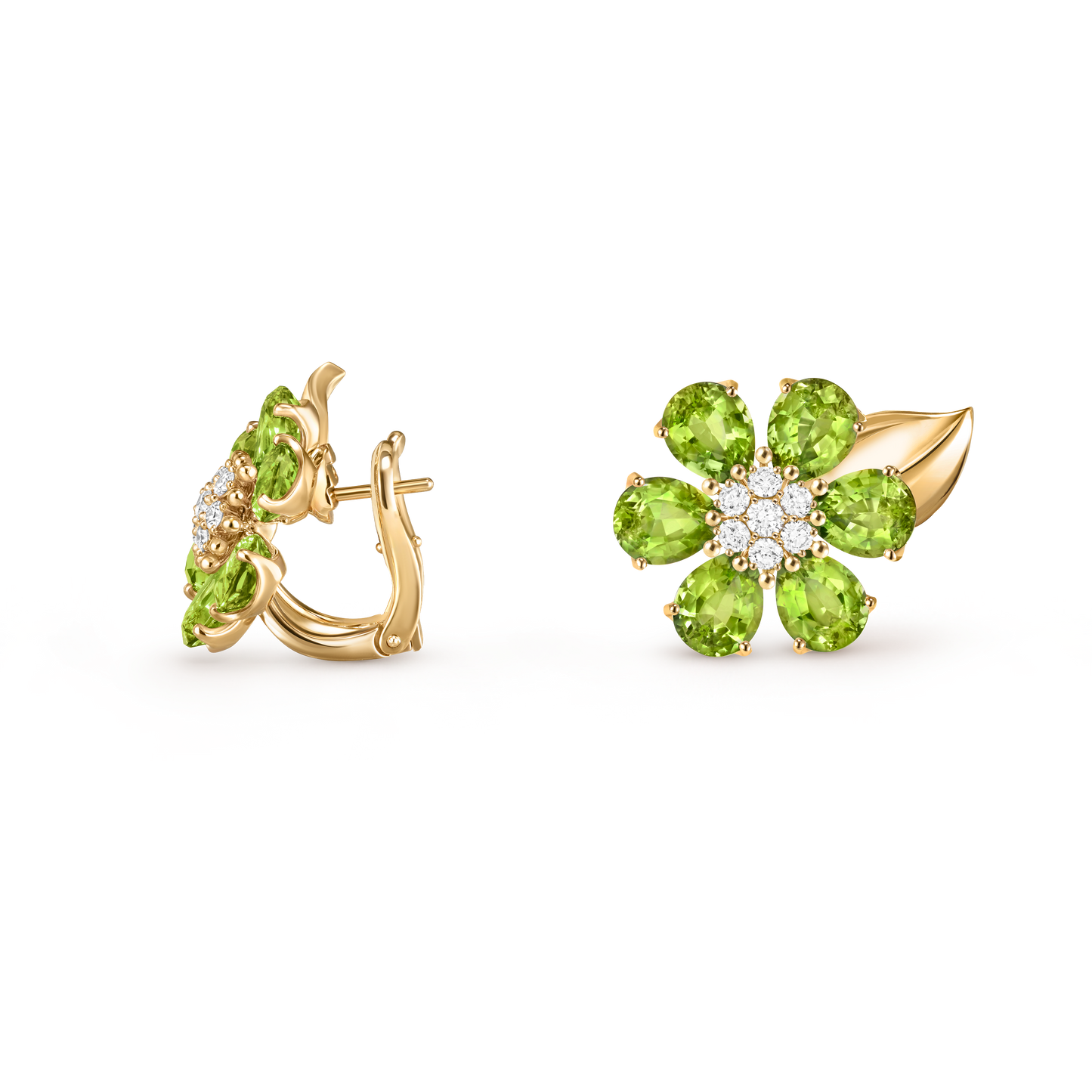 Fleurs d’Hawaï earrings, small model, 18K yellow gold, peridots, round diamonds.
