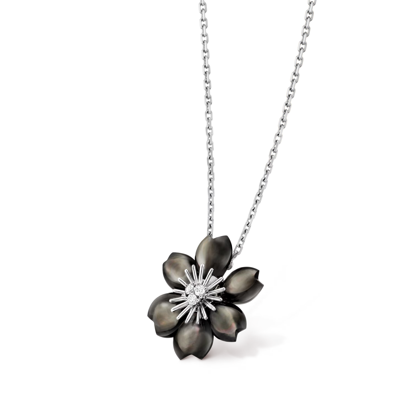 Rose de Noël pendant, mini model, rhodium plated 18K white gold, gray mother-of-pearl, round diamonds.