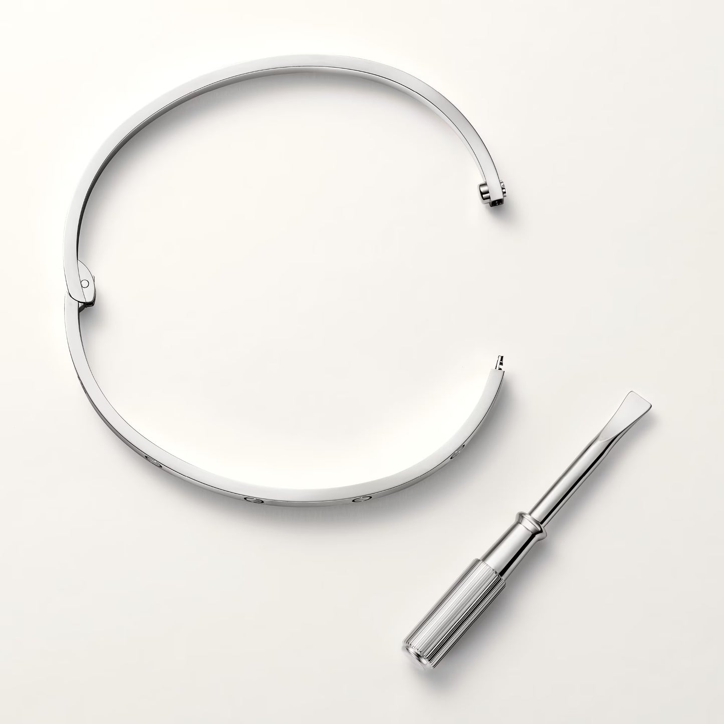 LOVE 18K white gold bracelet, small model.
