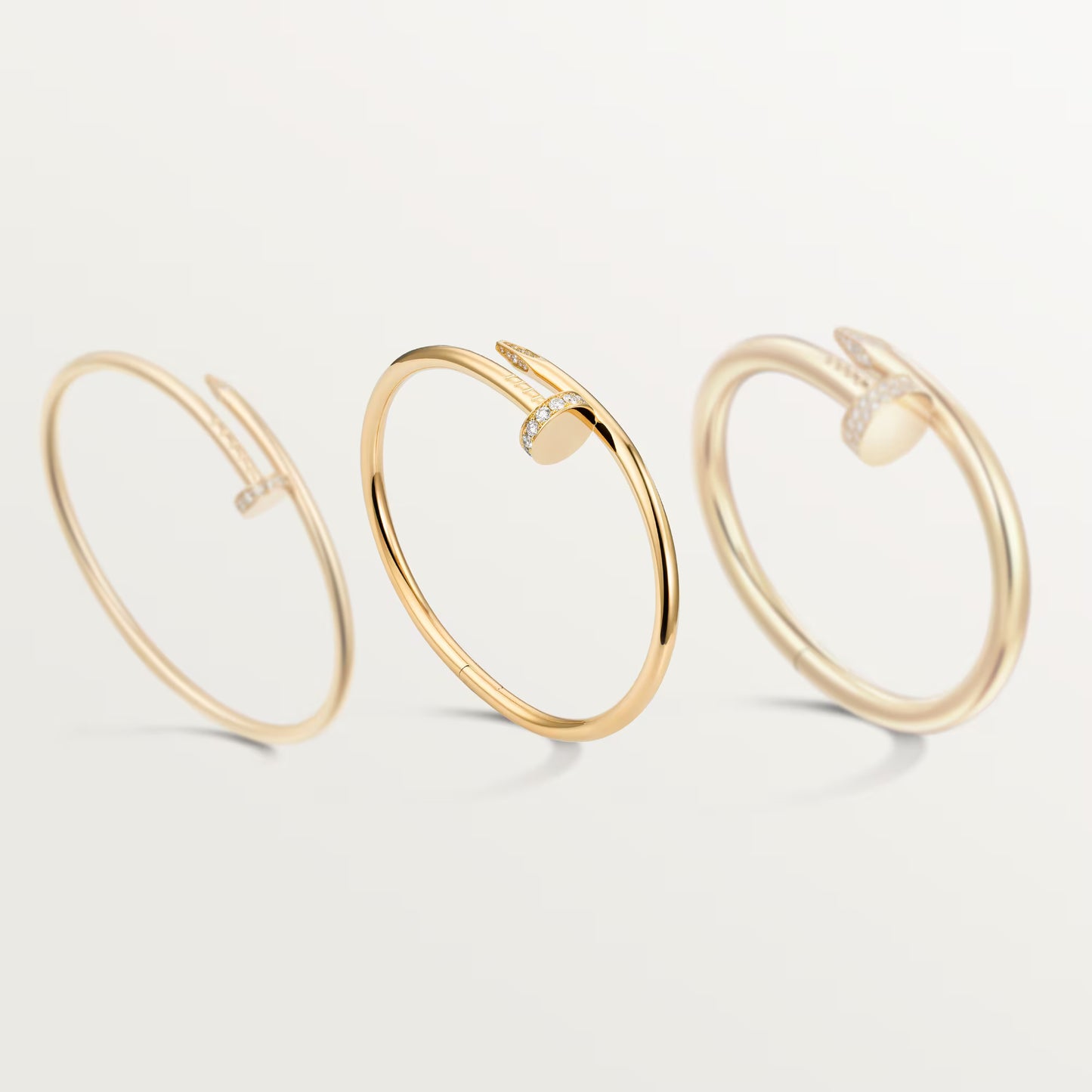 Juste un Clou 18K yellow gold bracelet, classic model, diamonds.