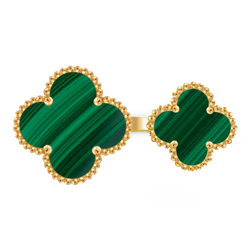 Magic Alhambra Between the Finger ring, 18K yellow gold, malachite.