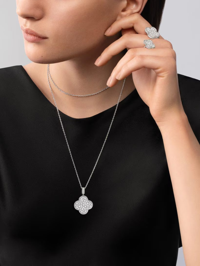 Magic Alhambra Between the Finger ring, rhodium plated 18K white gold, round diamonds