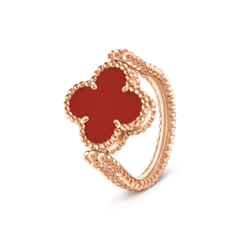 Vintage Alhambra reversible ring, guilloché 18K rose gold, carnelian, diamond
