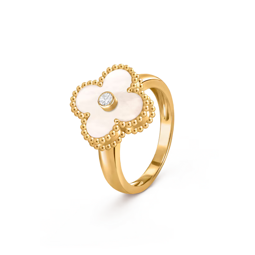 Vintage Alhambra ring, 18K yellow gold, white mother-of-pearl, round diamond