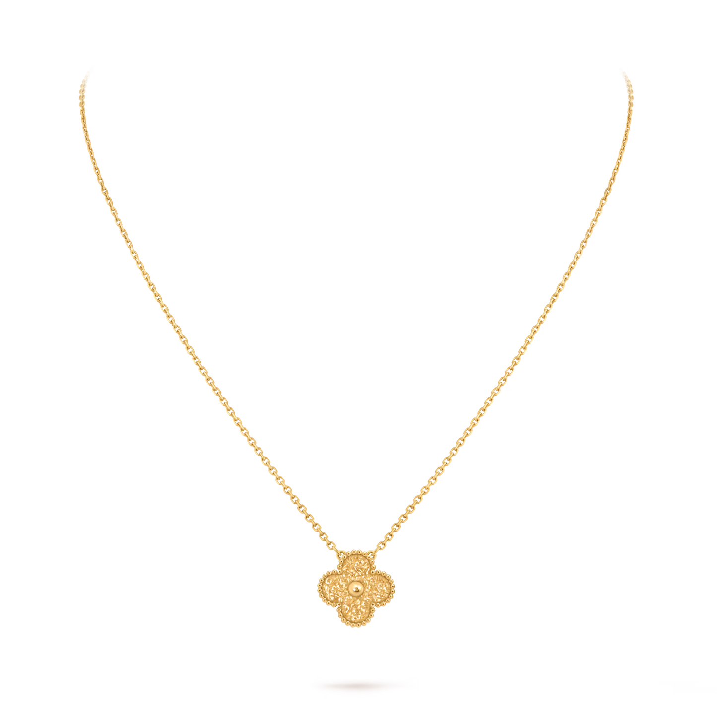 Vintage Alhambra pendant, textured 18K yellow gold.